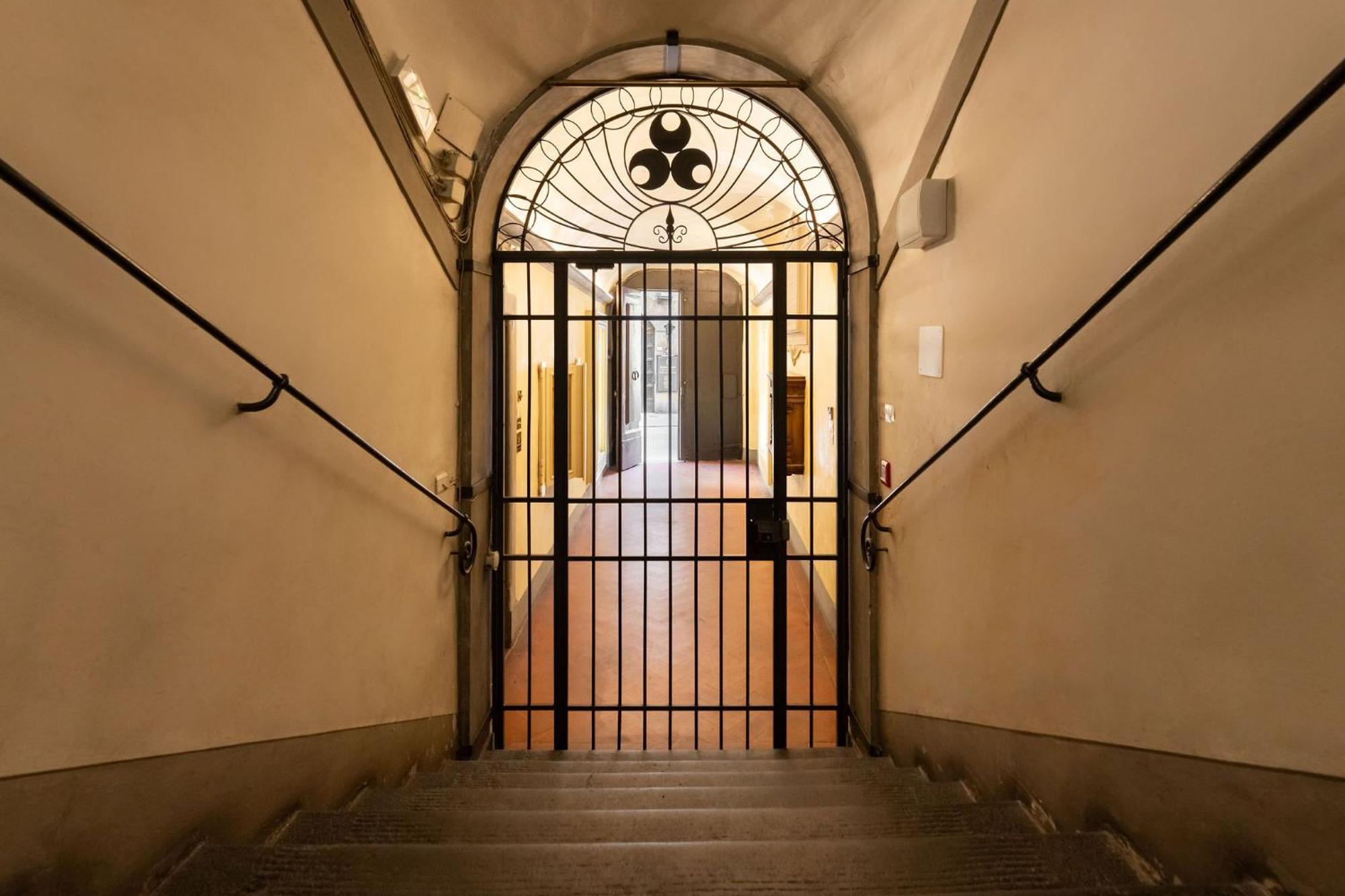 Ta - One Bedroom Luxury Apartment In The Fashion District Florence Exterior photo
